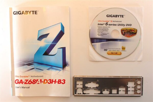 GIGABYTE GA-Z68A-D3H-B3 - Handbuch - Blende - Treiber CD   #95107