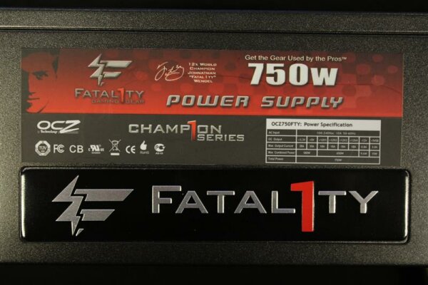 OCZ Fatal1ty OCZ750FTY ATX 2.2 Netzteil  750W 750 Watt modular   #32908