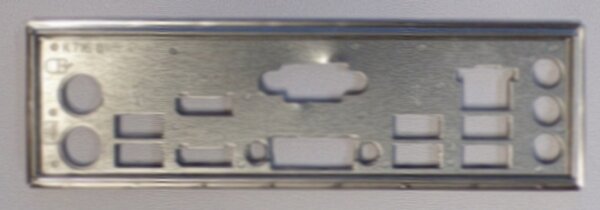 Fujitsu D3402-B11 GS 2 - Blende - Slotblech - IO Shield   #302364