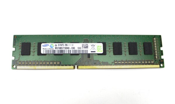 Samsung 2 GB (1x2GB) DDR3-1600 PC3-12800U M378B5773DH0-CK0   #310857