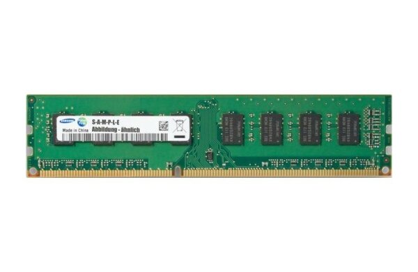 Samsung 2 GB (1x2GB) DDR3-1600 PC3-12800U M378B5773QB0-CK0   #311230