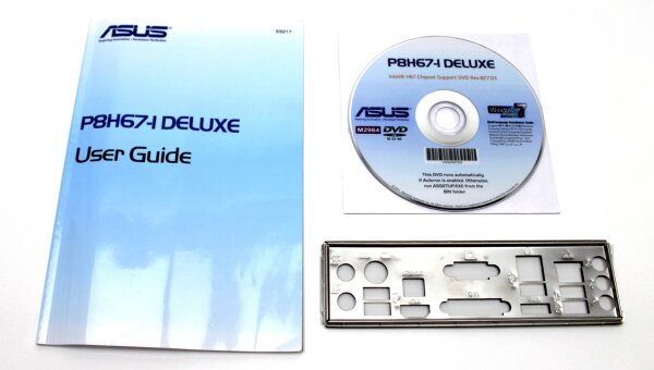 ASUS P8H67-I Deluxe - manual - i/o-shield - CD-ROM with drivers   #313759