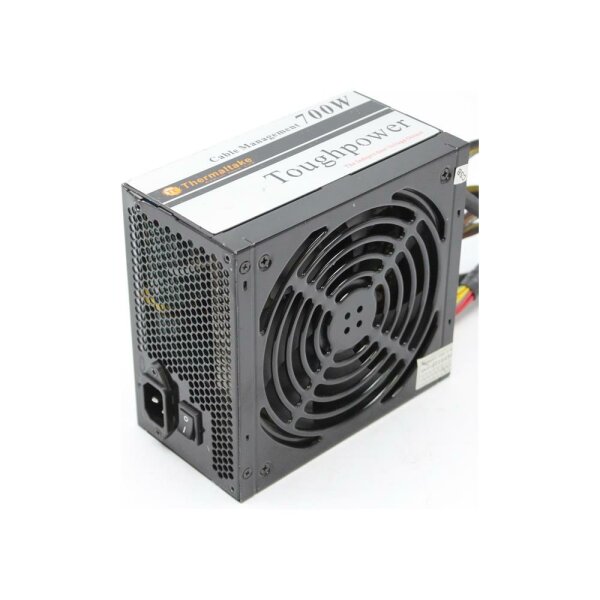 Thermaltake ToughPower CM 700W ATX Netzteil 700 Watt 80+ teilmodular #318561